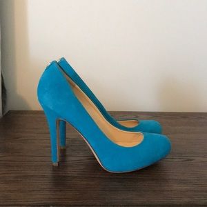 Blue Ivanka Trump heels